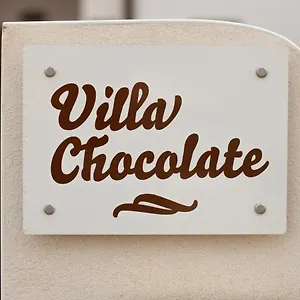  Holiday home Chocolate